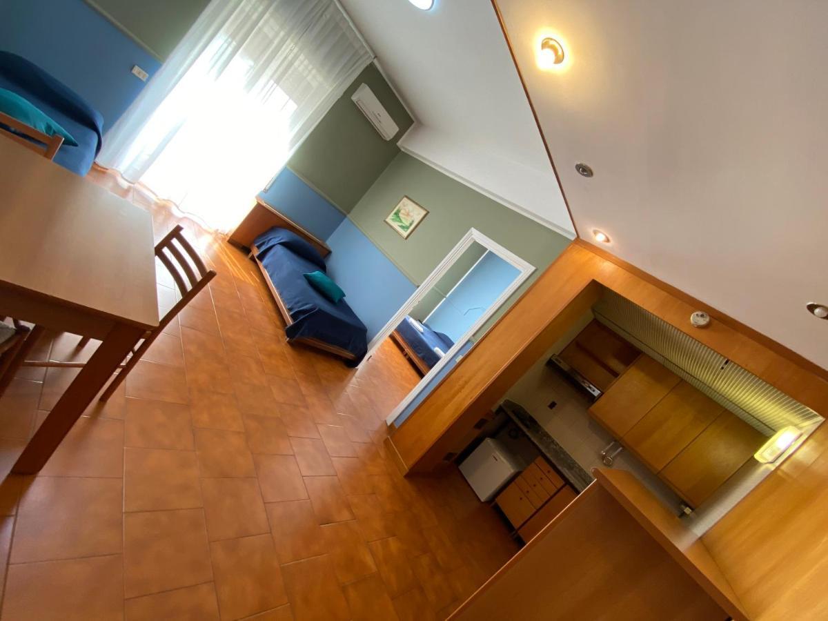 Residence Hotel Valery 몬테로톤도 외부 사진