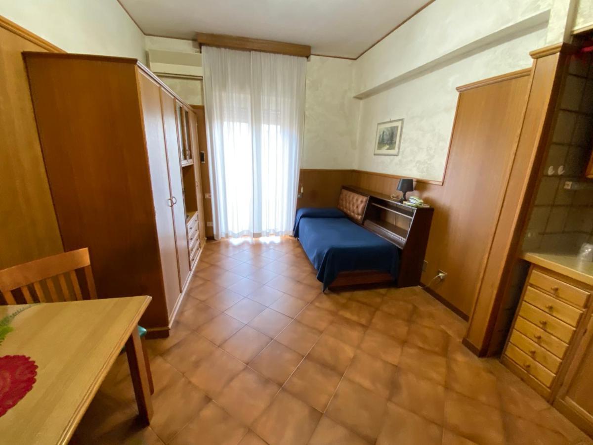 Residence Hotel Valery 몬테로톤도 외부 사진
