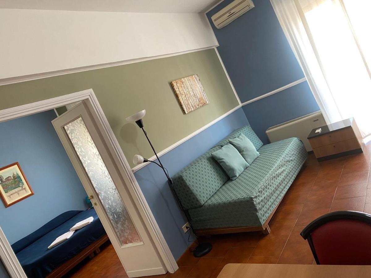 Residence Hotel Valery 몬테로톤도 외부 사진